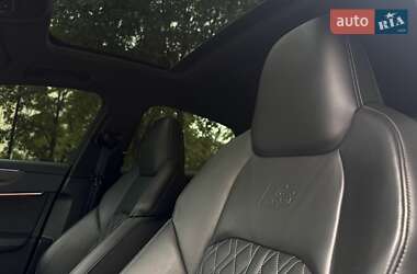 Седан Audi S6 2021 в 