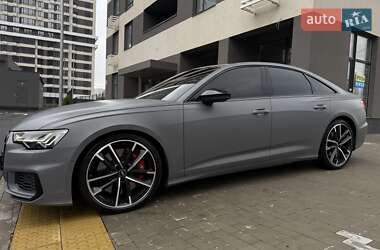 Седан Audi S6 2021 в 