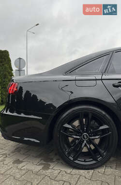 Седан Audi S6 2016 в 