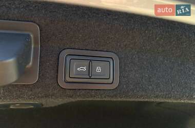 Седан Audi S6 2023 в 