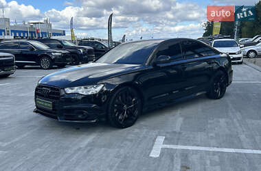 Седан Audi S6 2015 в 