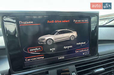Седан Audi S6 2015 в 