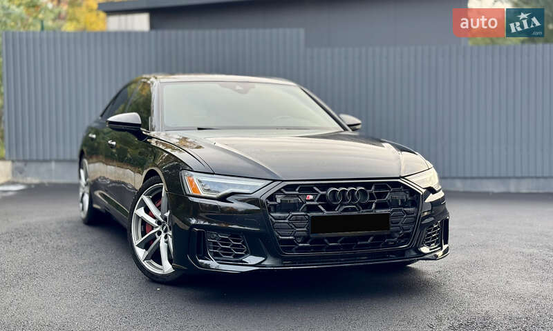 Седан Audi S6 2019 в 