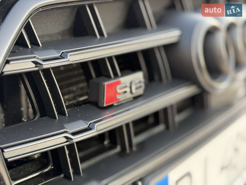 Седан Audi S6 2014 в Киеве