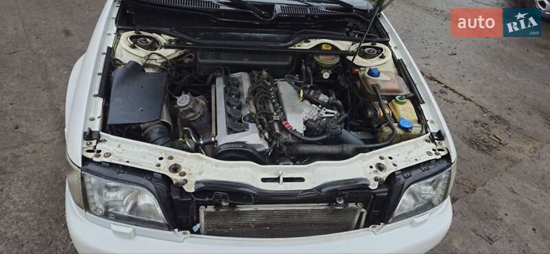 Седан Audi S6 1995 в Полтаве