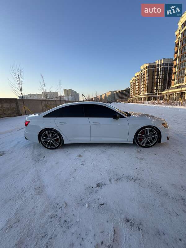 Седан Audi S6 2019 в Киеве