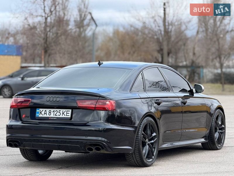 Седан Audi S6 2015 в Дніпрі
