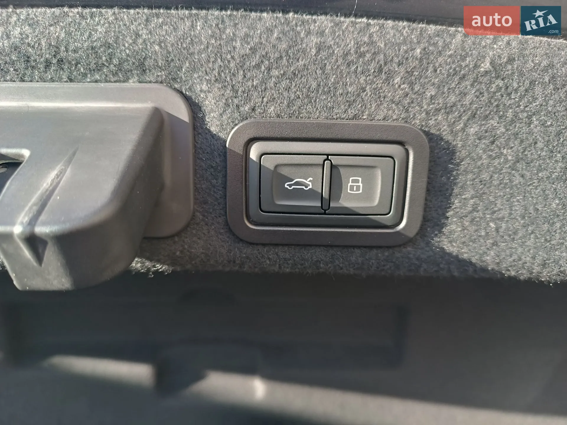 2017 Audi S6 - мініатюра 28