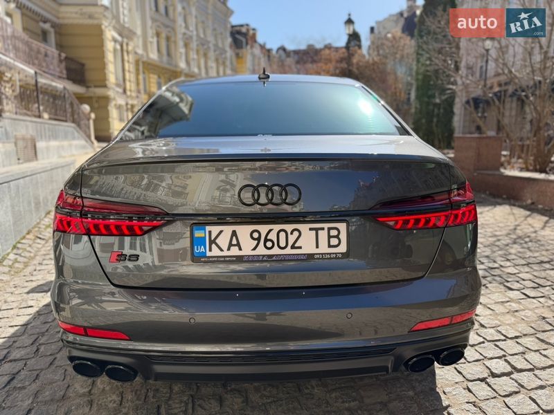 Седан Audi S6 2023 в Києві