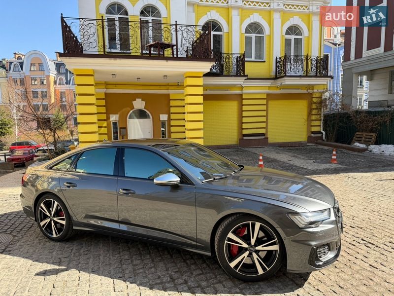 Седан Audi S6 2023 в Києві