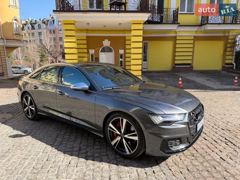 Седан Audi S6 2023 в Києві