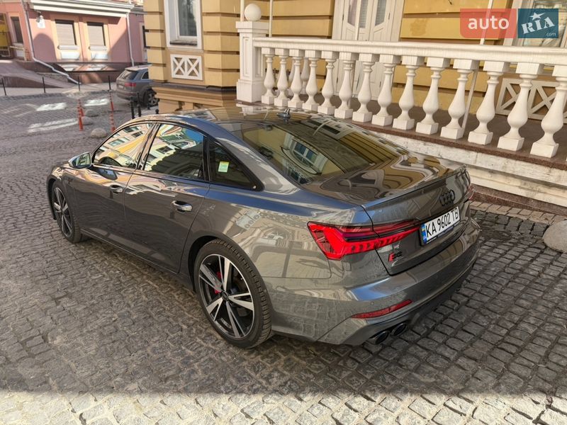 Седан Audi S6 2023 в Києві
