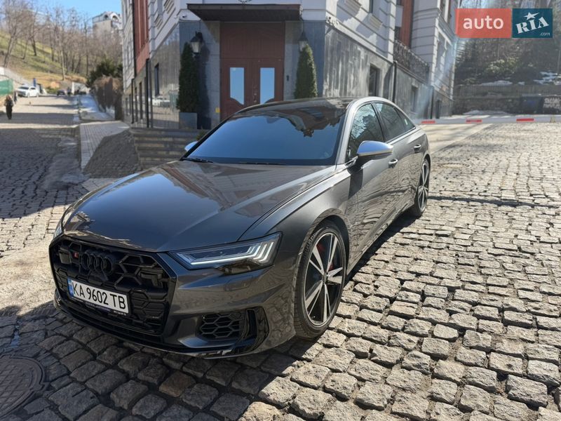 Седан Audi S6 2023 в Києві