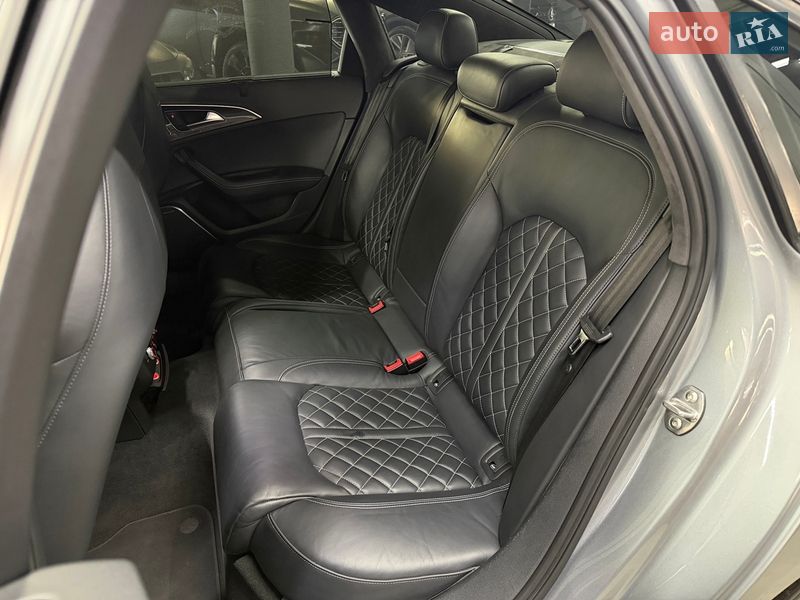 Седан Audi S6 2014 в Одесі