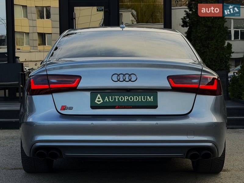 Седан Audi S6 2014 в Киеве