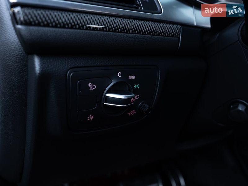 Седан Audi S6 2015 в Дніпрі