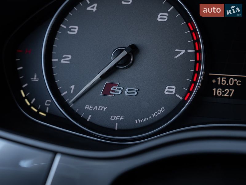 Седан Audi S6 2015 в Дніпрі