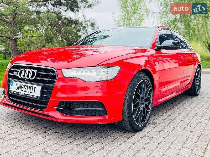 Седан Audi S6 2012 в Белогородке