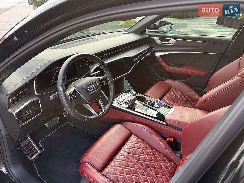 Седан Audi S6 2020 в Ужгороде