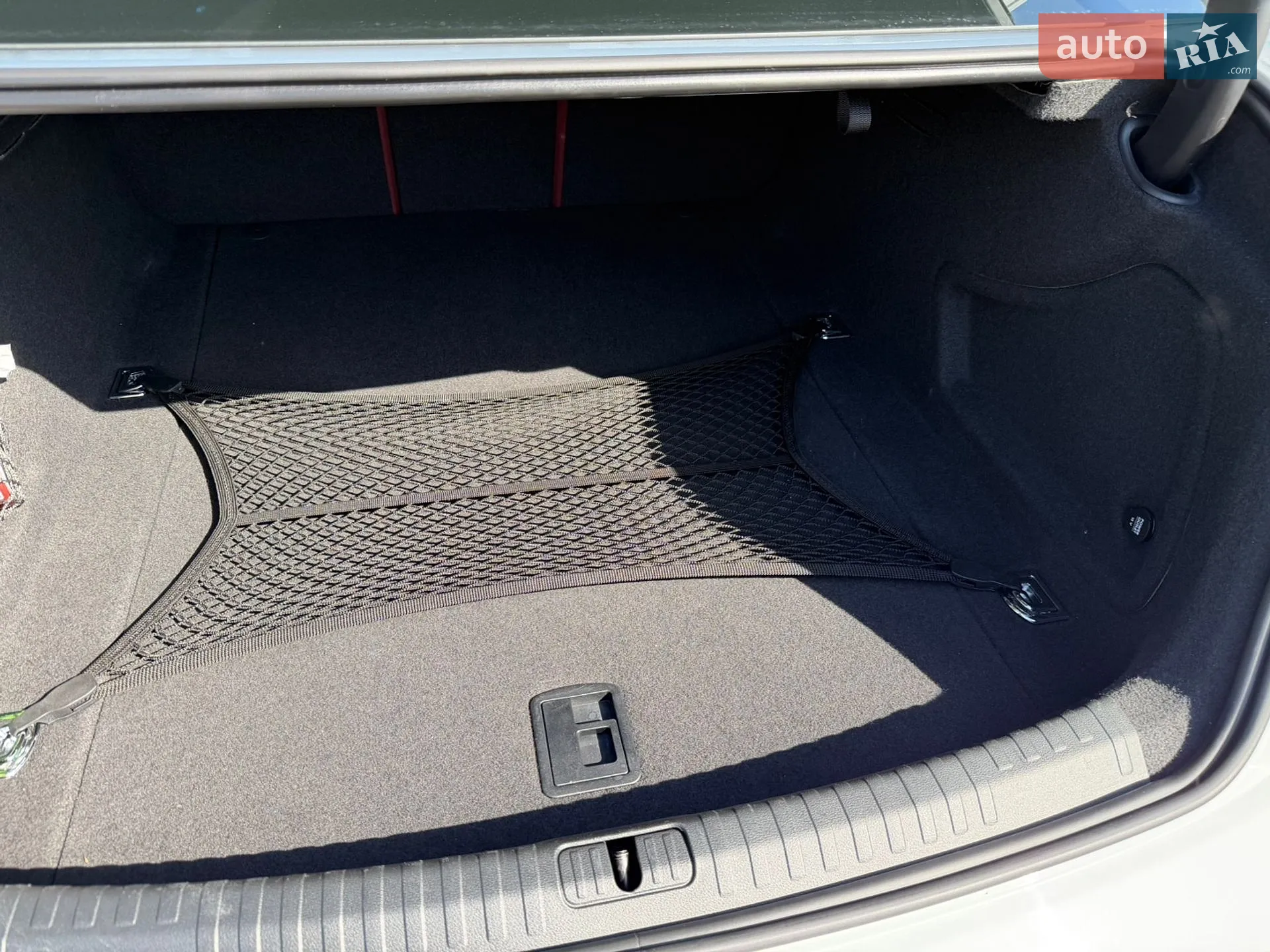 2019 Audi S6 - мініатюра 30