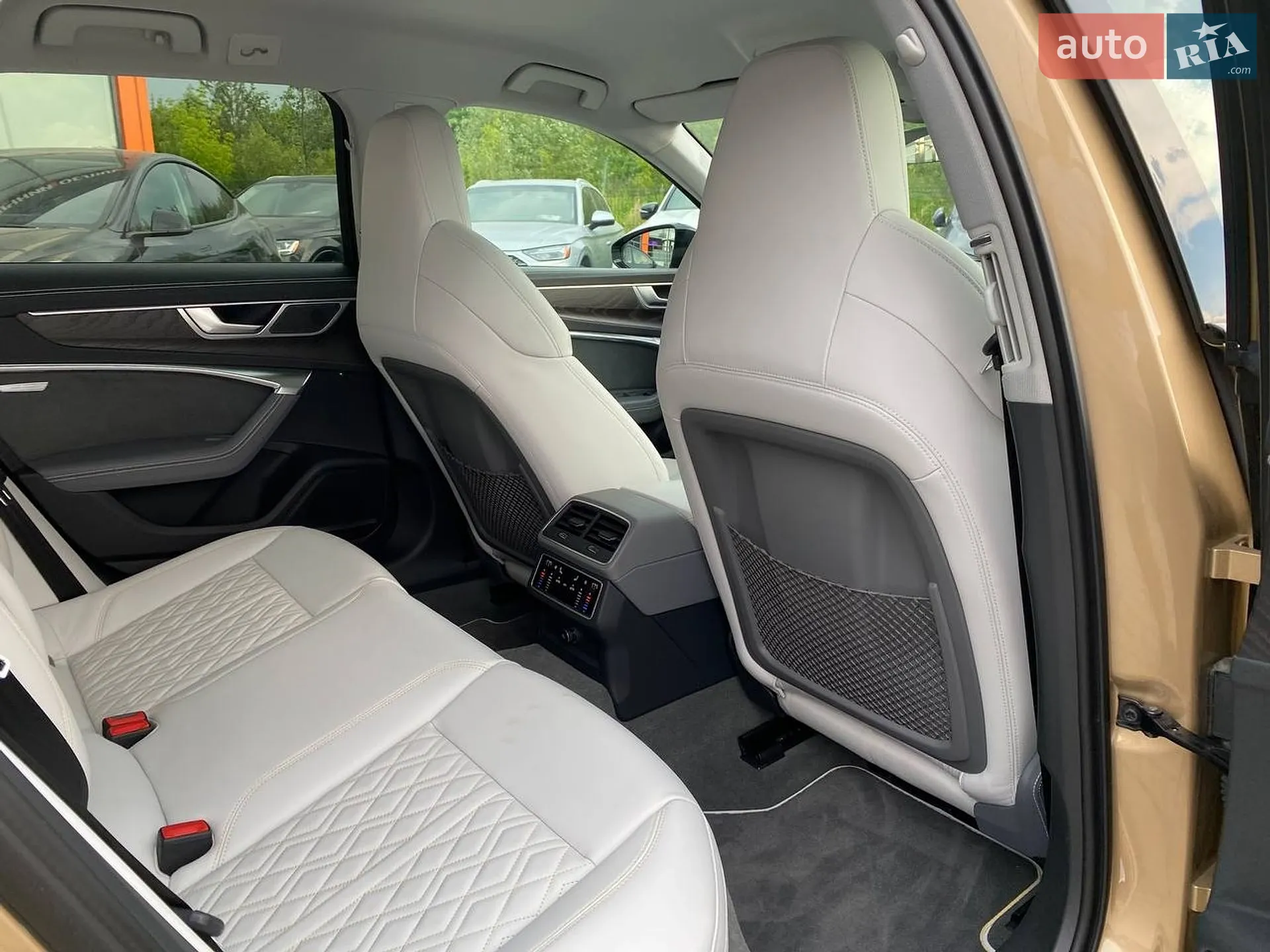 2020 Audi S6 - мініатюра 26