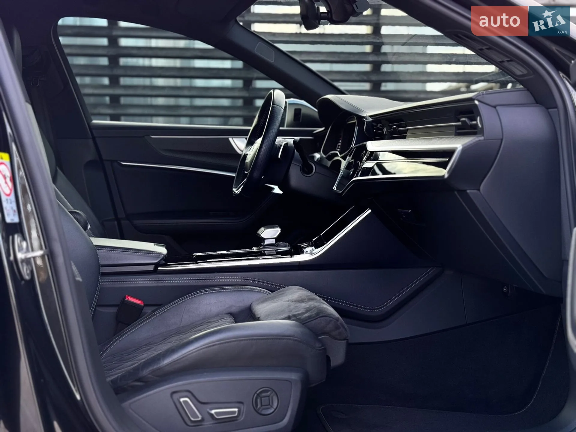 2020 Audi S6 - мініатюра 25