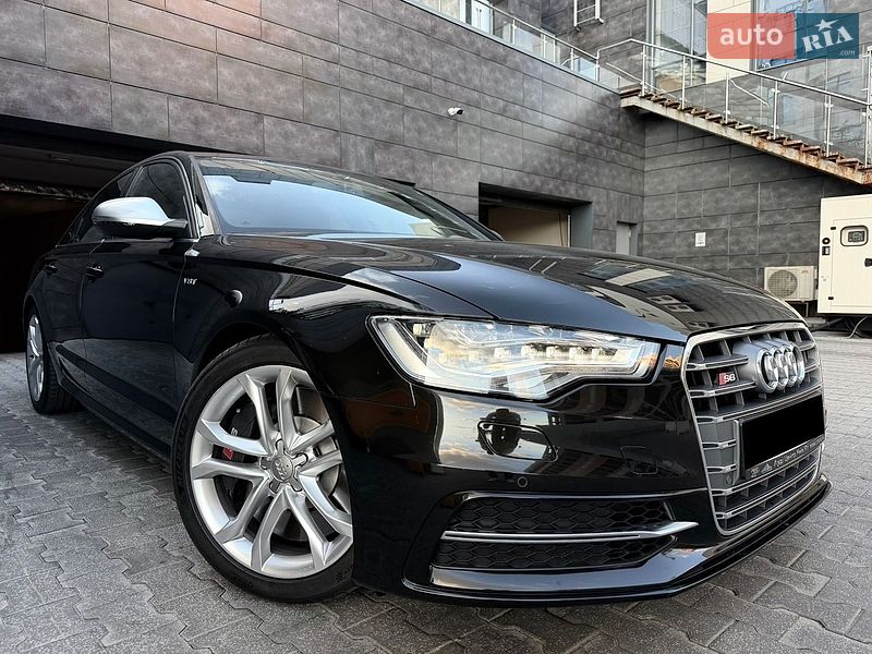 Седан Audi S6 2013 в Києві