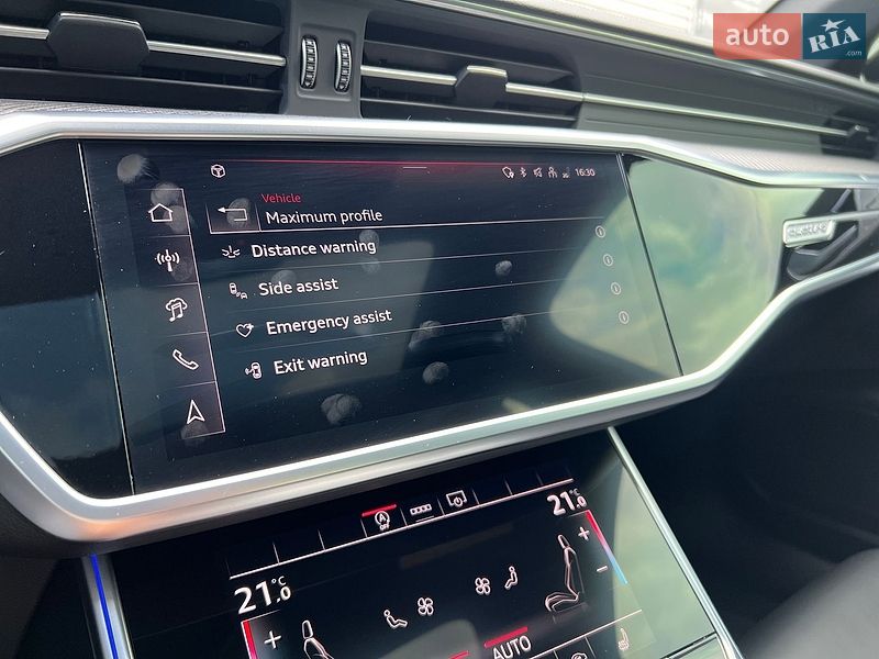 Седан Audi S6 2025 в Киеве