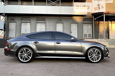 Лифтбек Audi S7 Sportback 2015 в Киеве