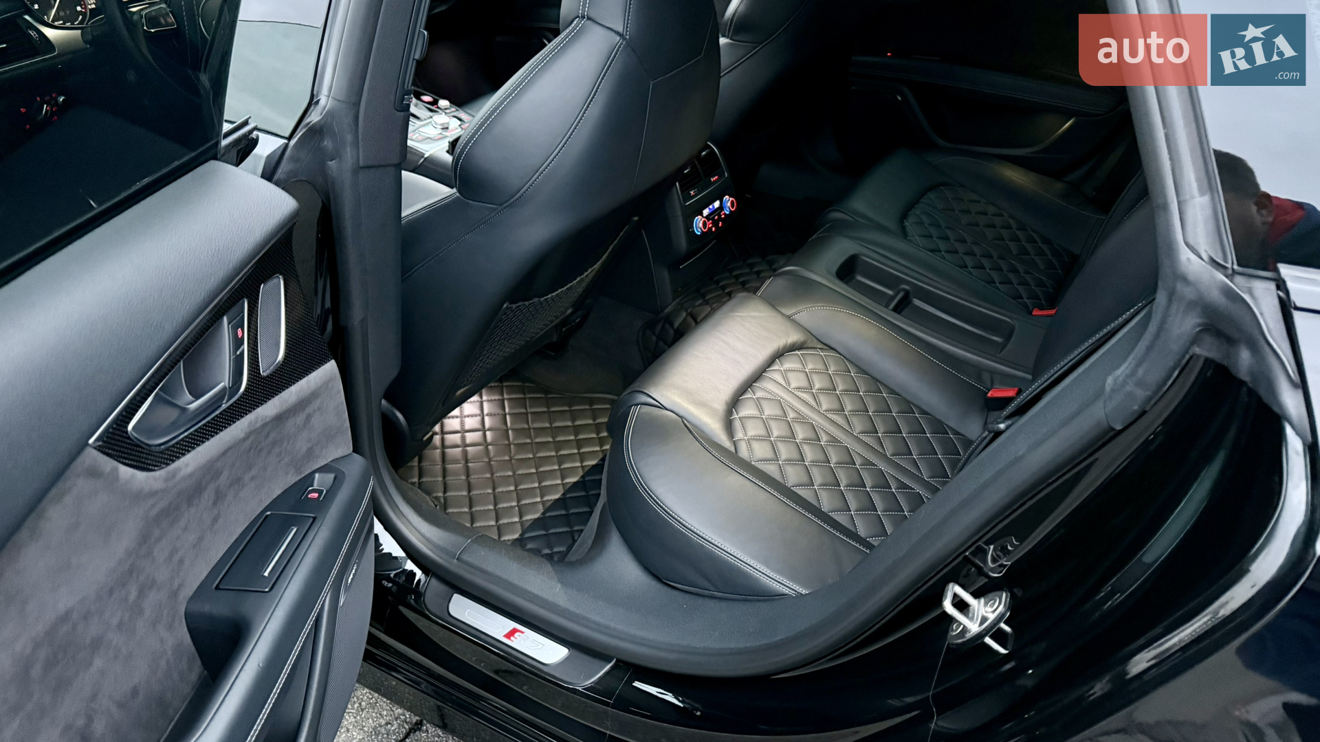 2015 Audi S7 - мініатюра 27