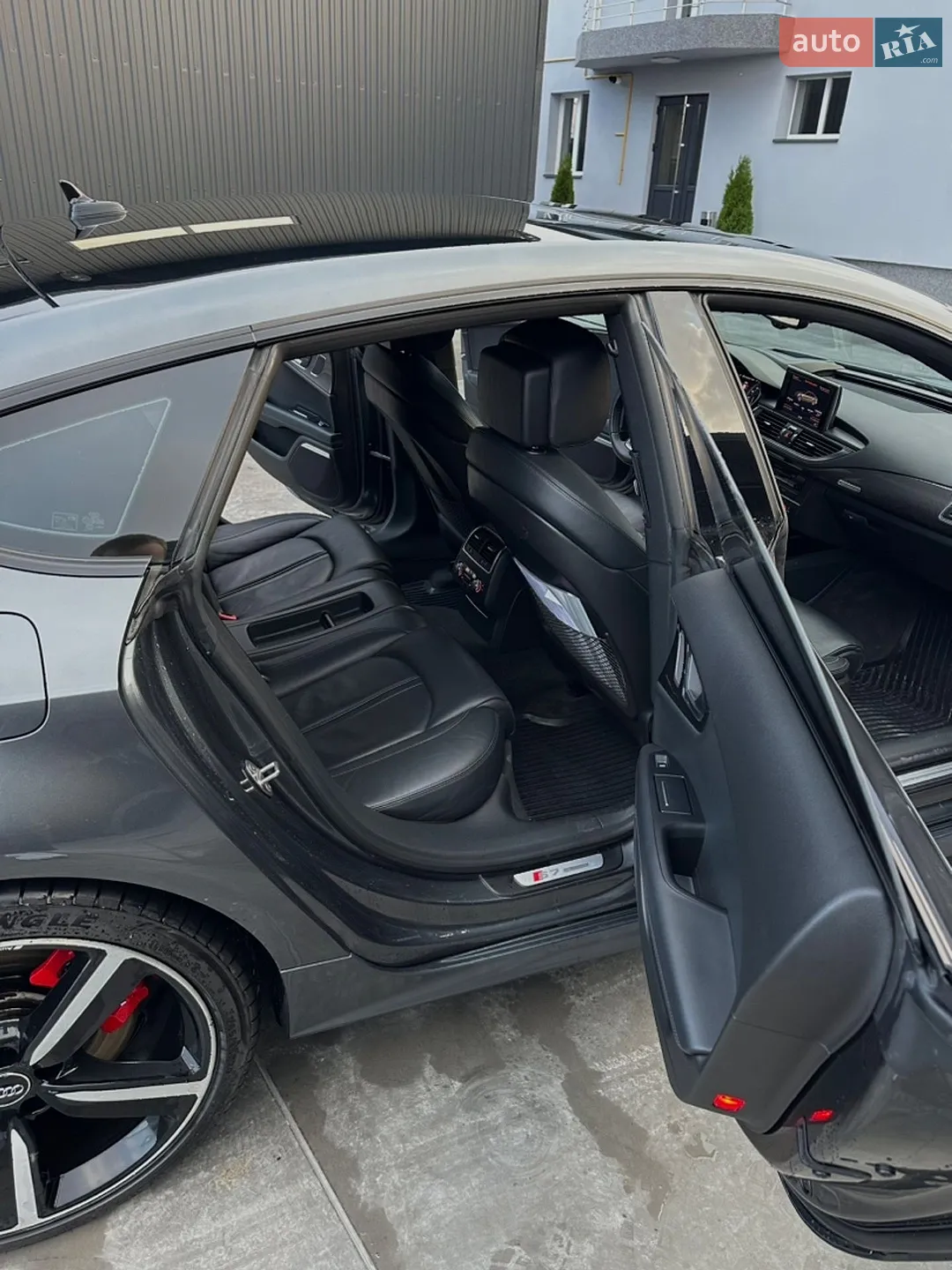 2015 Audi S7 - мініатюра 26