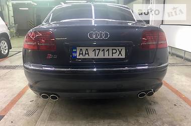  Audi S8 2008 в 