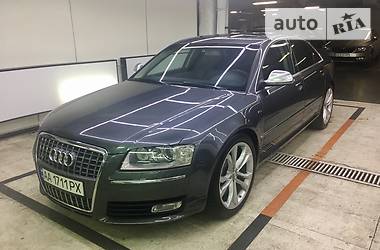  Audi S8 2008 в 