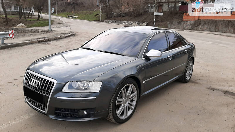 Седан Audi S8 2007 в Полтаве