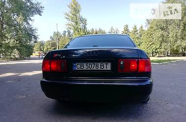 Седан Audi S8 2000 в Чернигове