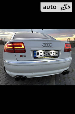 Седан Audi S8 2008 в Харькове