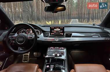 Седан Audi S8 2017 в Полтаве