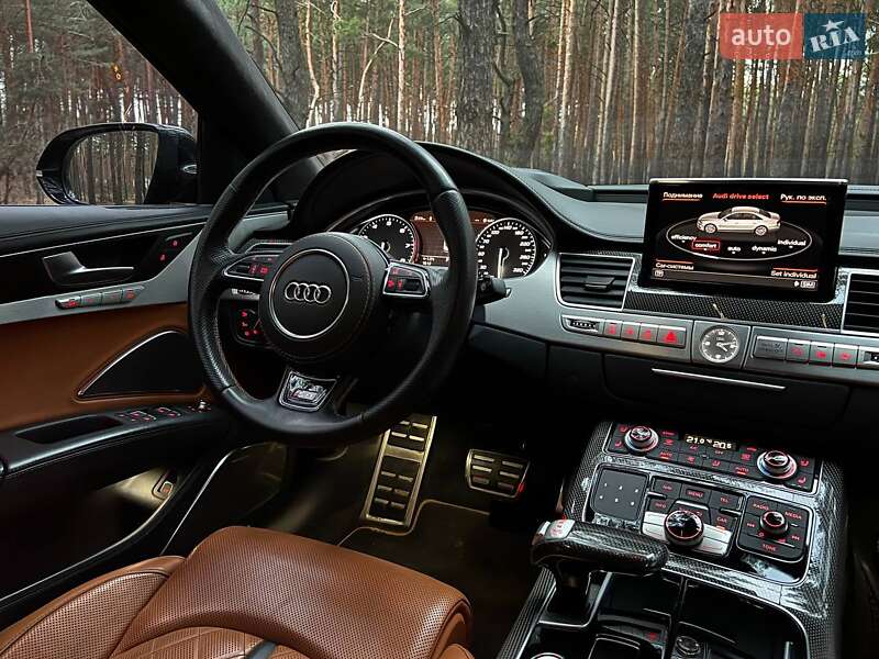 Седан Audi S8 2017 в Полтаві фото 13 Седан Audi S8 2017 в Полтаві
