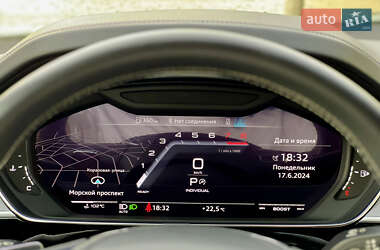 Седан Audi S8 2020 в 