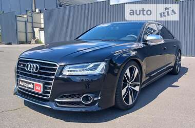 Седан Audi S8 2013 в Києві