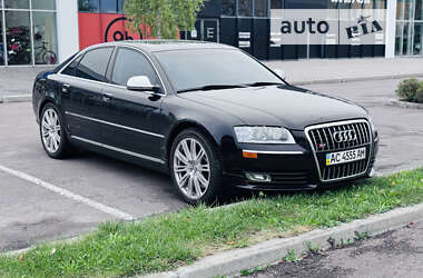 Седан Audi S8 2008 в Ровно