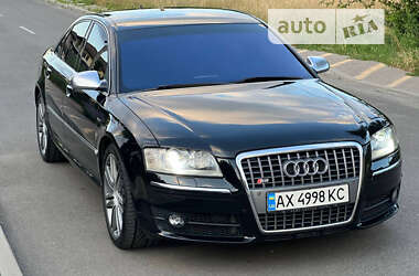 Седан Audi S8 2007 в Киеве