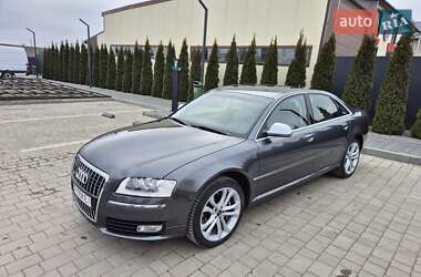 Седан Audi S8 2008 в Каменец-Подольском