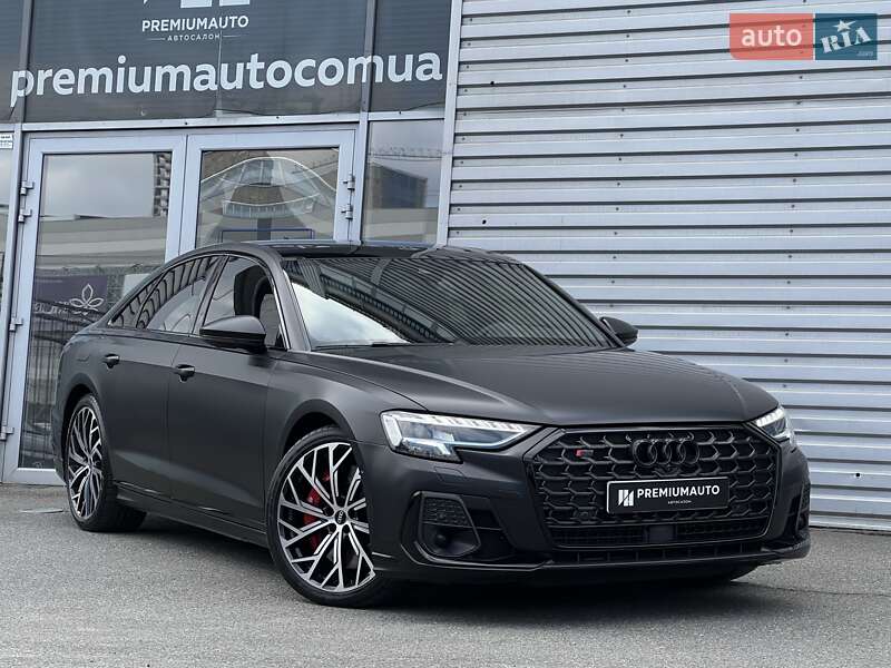 Audi S8 2022