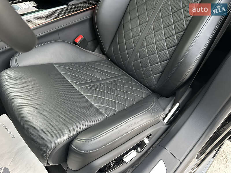 Седан Audi S8 2021 в Києві
