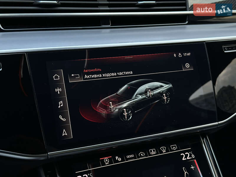 Седан Audi S8 2021 в Києві