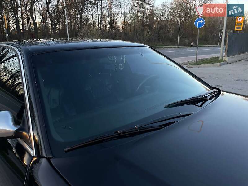 Седан Audi S8 2000 в Тернополе