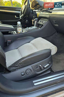 Седан Audi S8 2008 в 