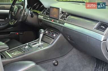 Седан Audi S8 2007 в 