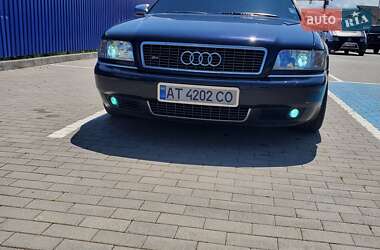 Седан Audi S8 1999 в Калуше